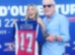 Anne-Marie Withenshaw est en deuil de son père