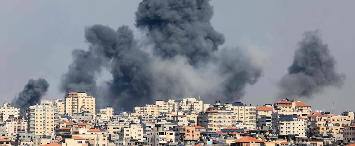 Israël et Gaza en guerre: des centaines de morts, de nombreux Israéliens capturés