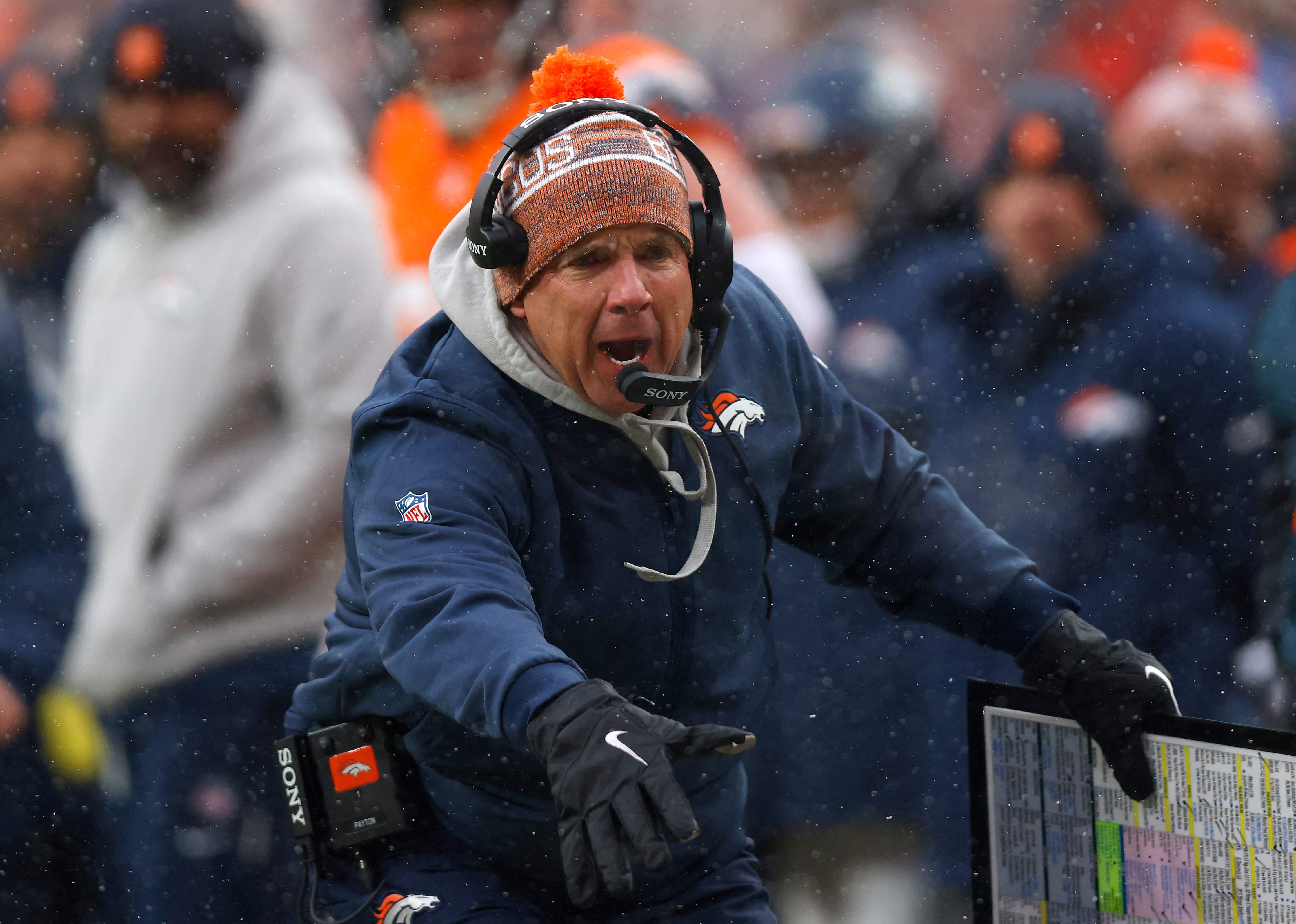 Broncos: Payton Defends Decision – Controversy Explained