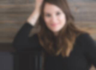 Elle ne s'ennuie pas des caméras