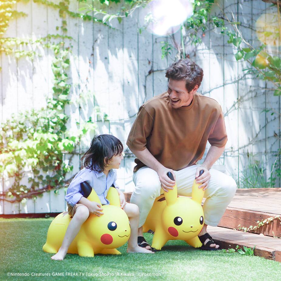 Image principale de l'article Vous pouvez «chevaucher» ce jouet Pikachu