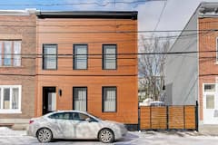 Basse-Ville de Québec: maison de ville complètement rénovée