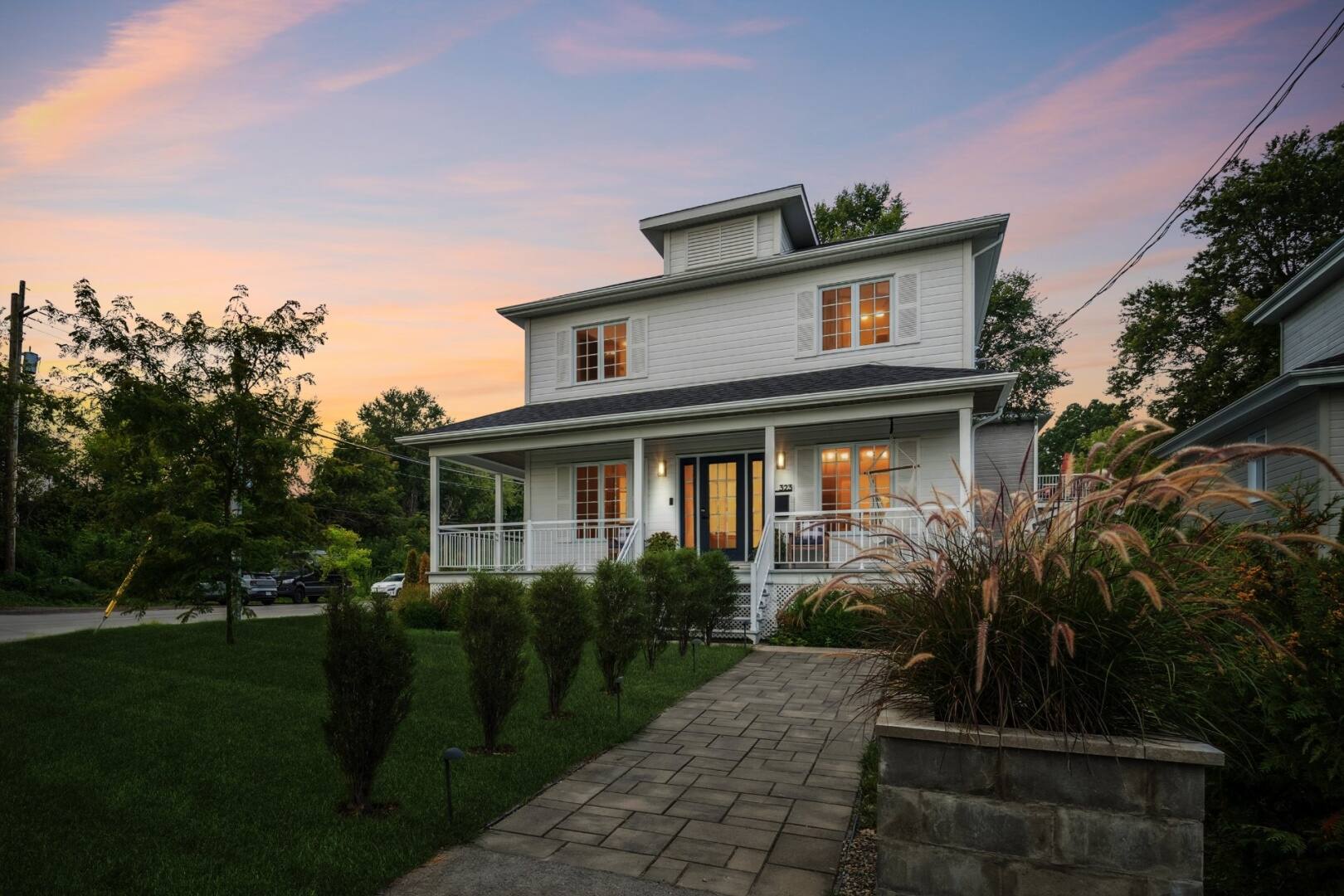 Cette maison près de l’eau est à vendre