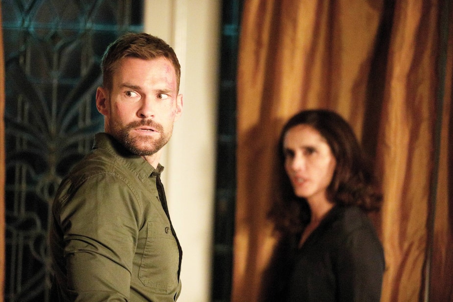 Cole (Seann William Scott) est en mauvaise posture.