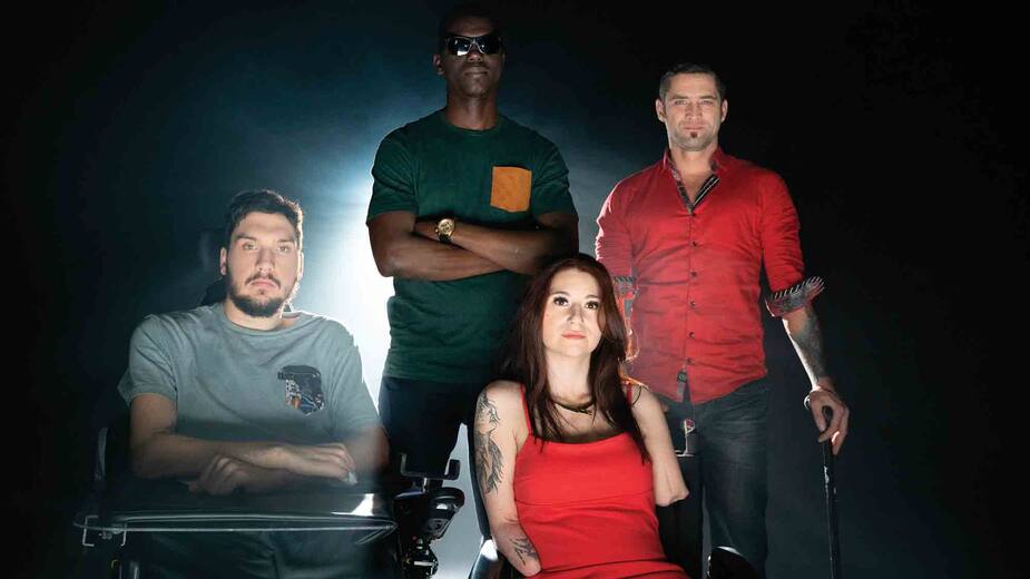 Dominic Frappier, Mandir Pouye, Sabryna Mongeon et Mathieu Ciarroni-Beaulieu.