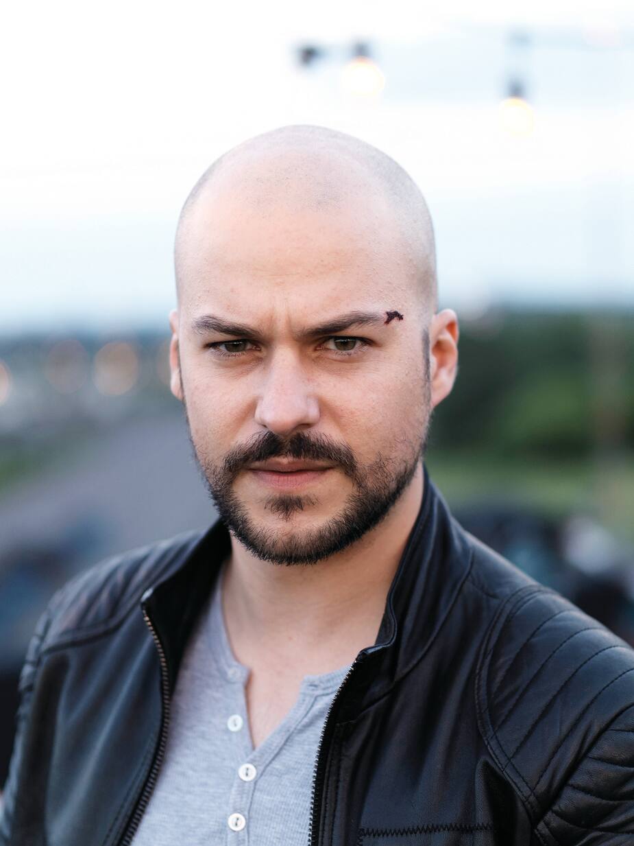 Marc-André Grondin, L’imposteur.