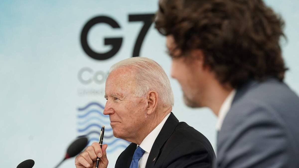 Biden félicite Trudeau pour sa réélection