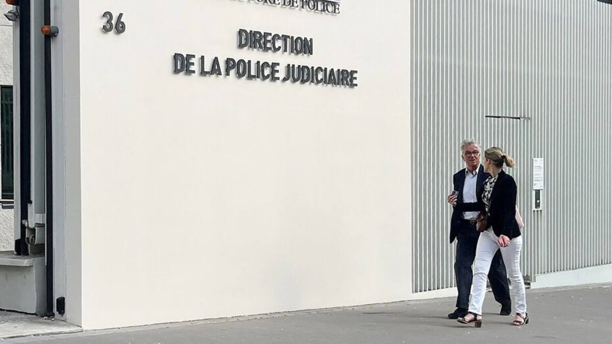 Accusations de violences sexuelles: les cinéastes français Benoît Jacquot et Jacques Doillon en détention