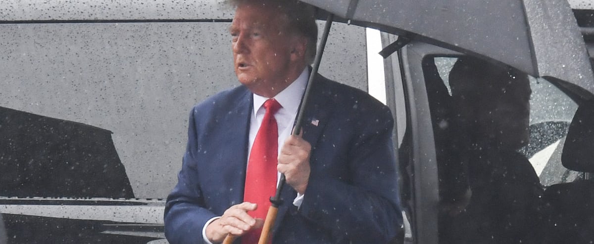 Au lendemain de sa comparution, Trump fait campagne dans l'Alabama