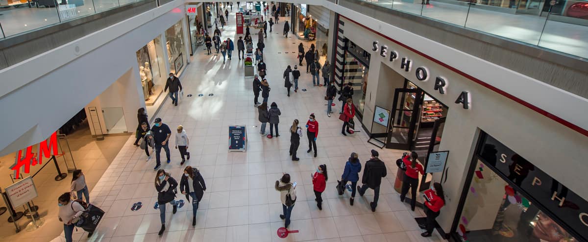 Les centres commerciaux renouent avec leur clientèle, après deux ans de pandémie