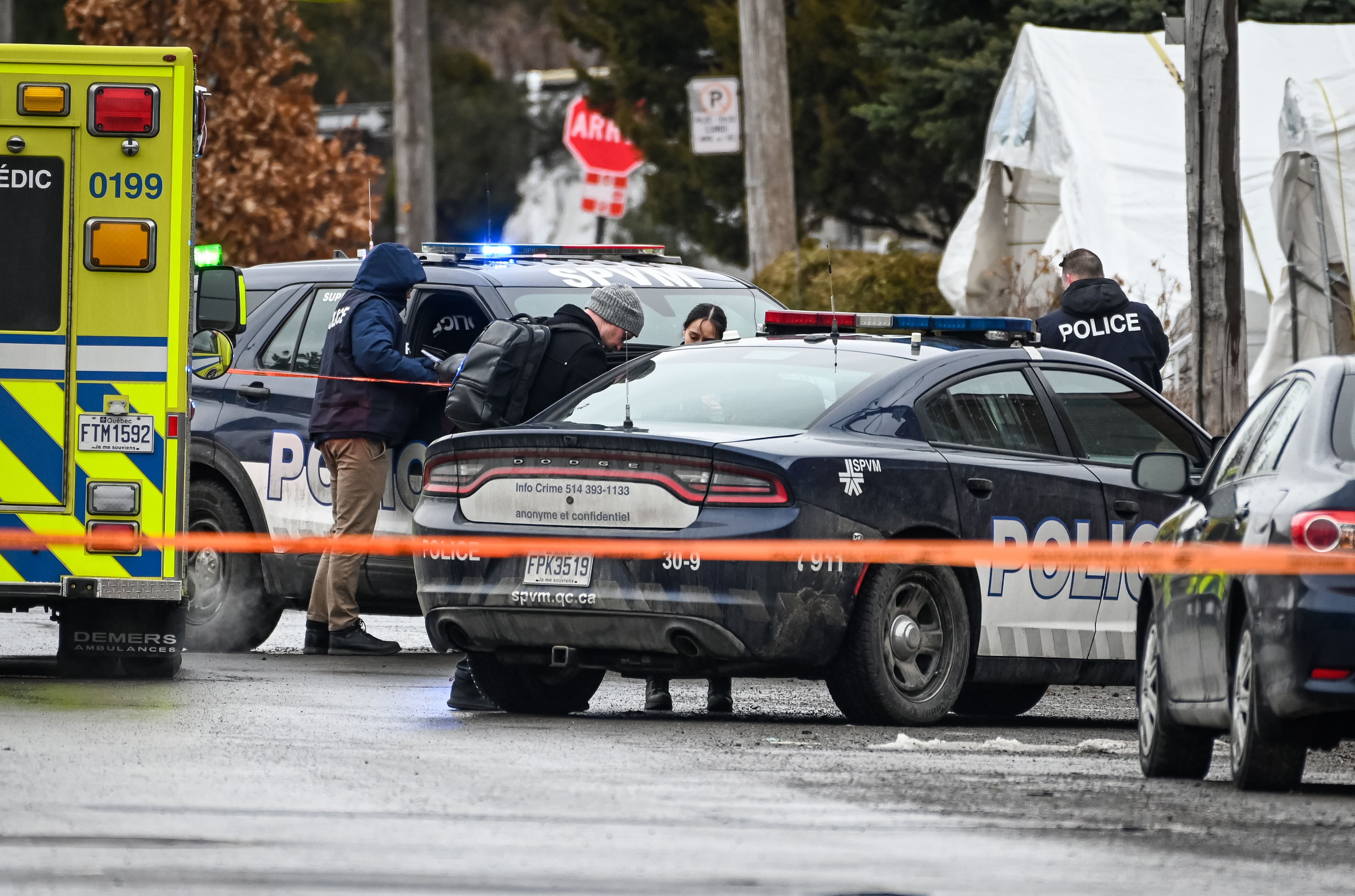 «Chaque fois qu’on doit dire non, on se demande si ce sera la fois où il y aura un féminicide»: les refuges de violence conjugale déplorent le manque de financement du gouvernement
