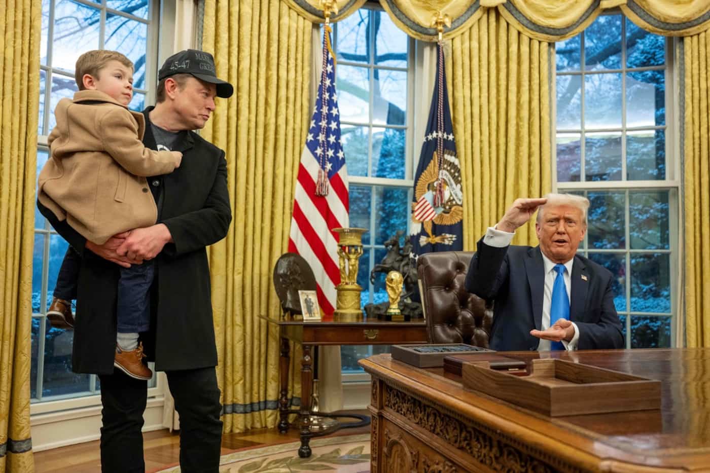 EN IMAGES | Le fils d'Elon Musk vole la vedette à son papa et à Donald Trump | JDQ