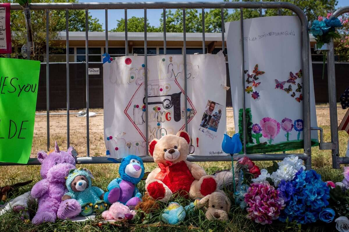 Tuerie d&rsquo;Uvalde: le chef policier responsable des op&eacute;rations suspendu