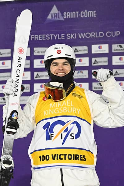Val Saint-Côme Quebec: Vendredi 09 de janeiro de 2026 Foto Bernard Brault Coupe du Monde/Chefes da Copa do Mundo/magnatas 100 ième victoire de Mikael Kingsbury