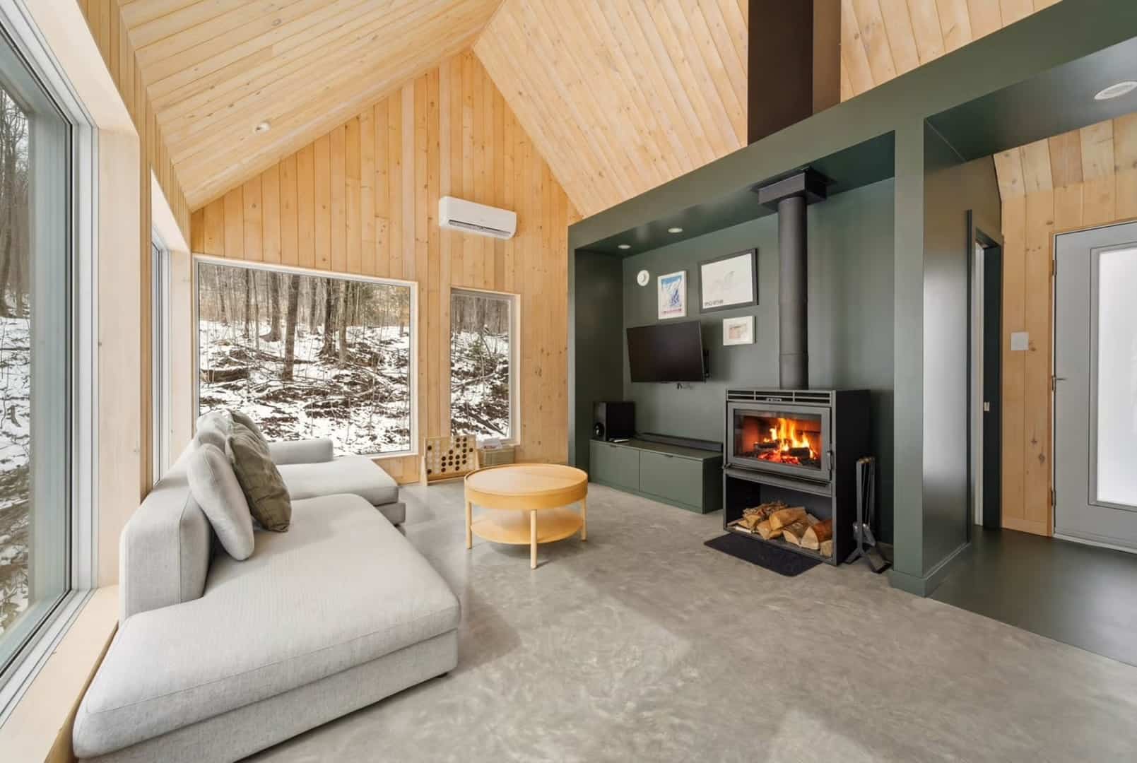 Image principale de l'article Ce duplex de chalets scandinaves est à vendre