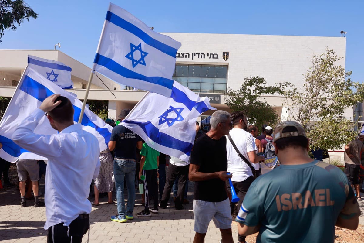 Isra&euml;l: des soldats interrog&eacute;s par la justice pour mauvais traitements &agrave; un d&eacute;tenu de Gaza