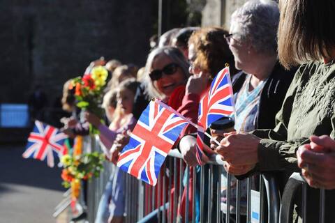Charles III in the Pays de Galles, from the «veillée des princes» pour Elizabeth II