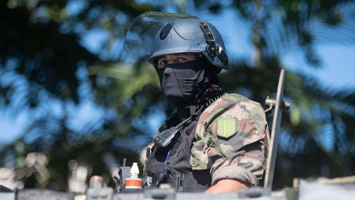 Nouvelle-Calédonie: un mort et deux blessés dans un échange de tirs dans le nord