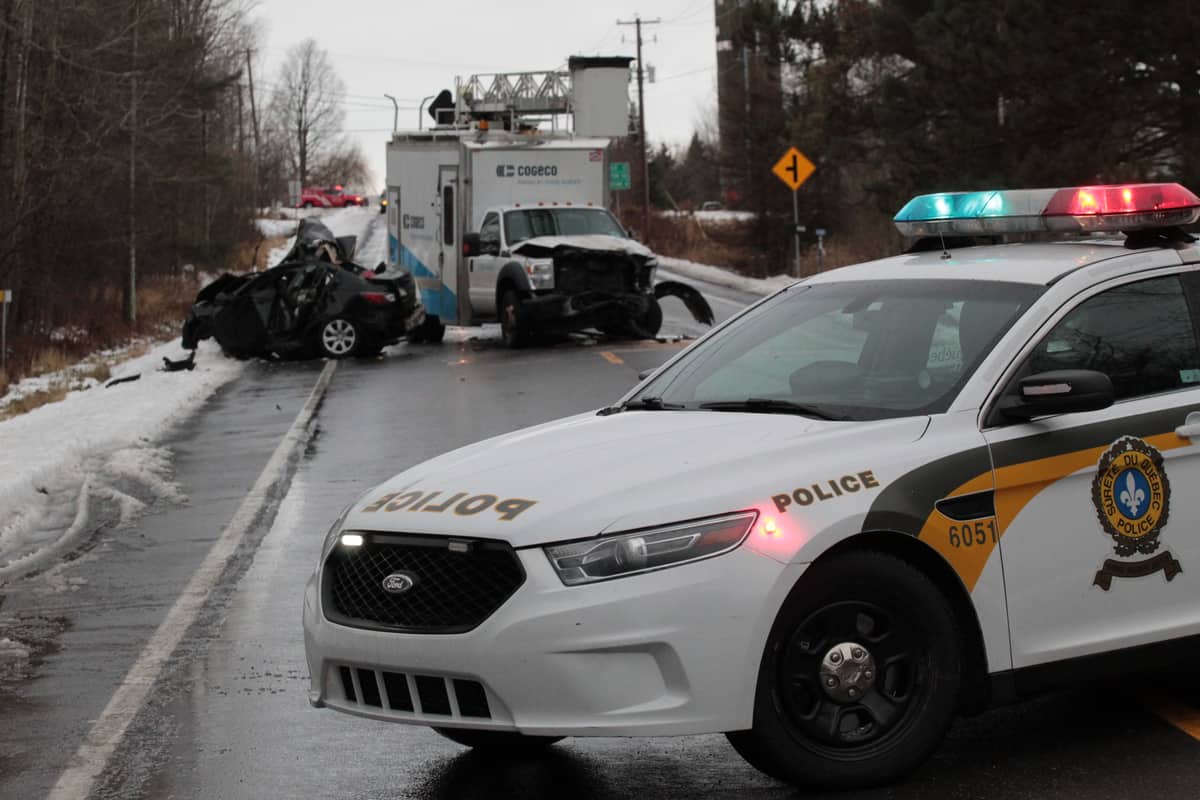 Accident en Mont&eacute;r&eacute;gie: une femme meurt et ses deux enfants sont gravement bless&eacute;s