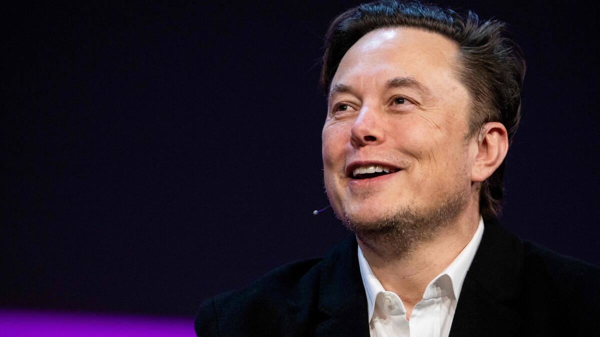 Elon Musk devra faire valider ses tweets sur Tesla