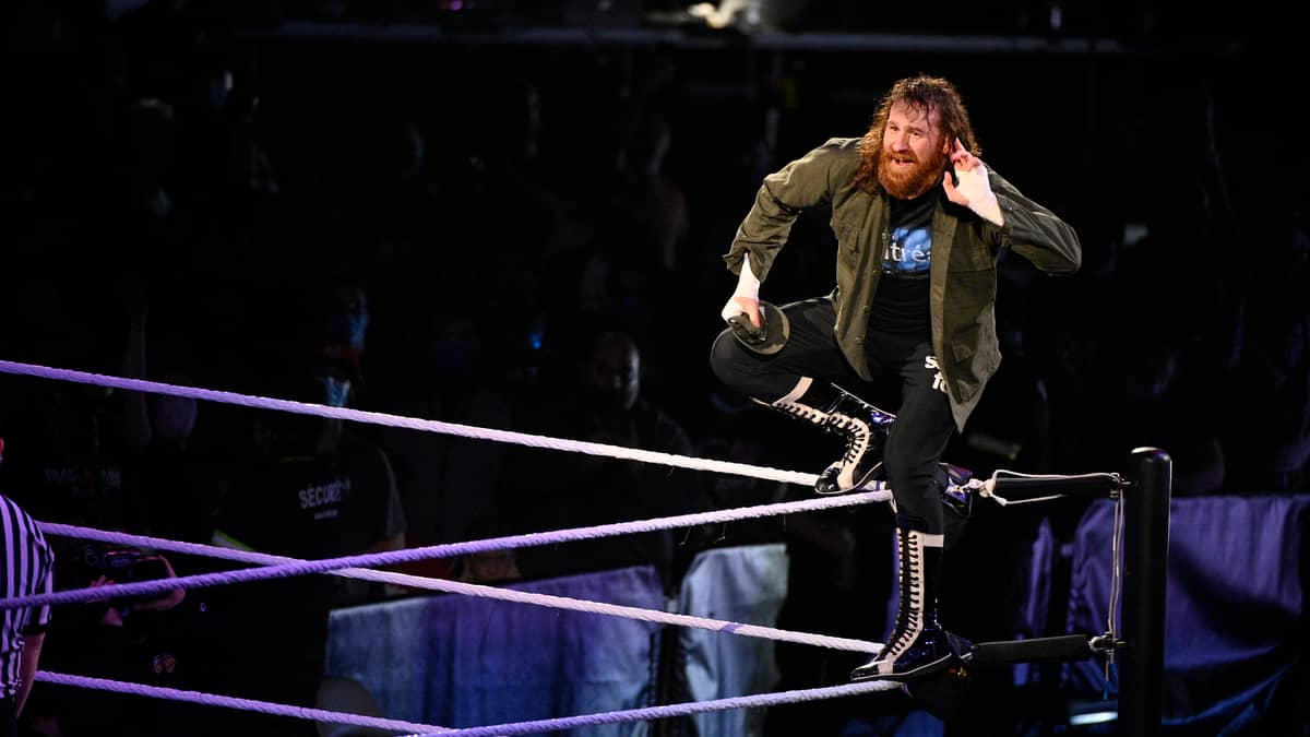 De la lutte de la WWE au Centre Vidéotron