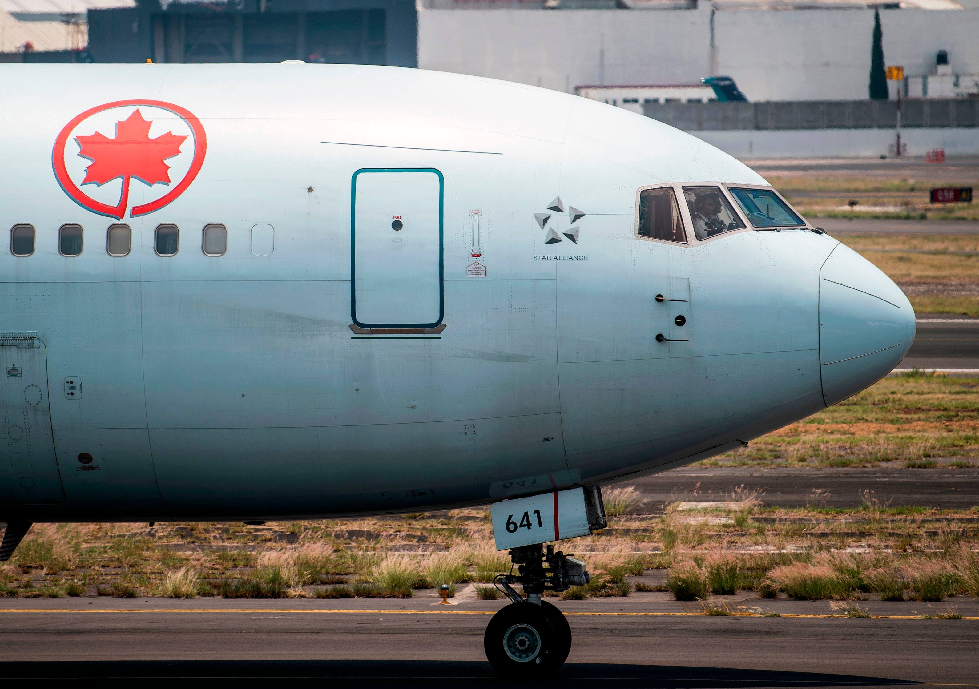 Pas D Argent Public Dans Air Canada Exhorte L Abitibi Temiscamingue Jdq