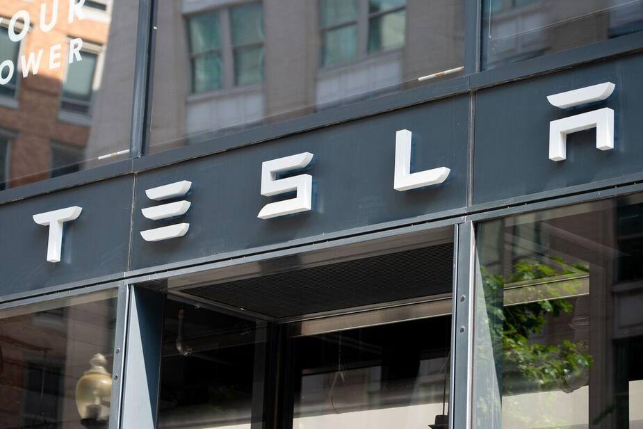 Image principale de l'article Panasonic a cédé toutes ses actions Tesla