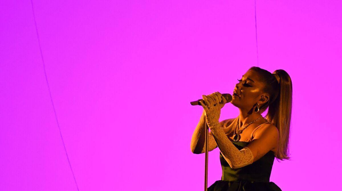 La Vedette De La Pop Ariana Grande S est Mari e JDM la-vedette-de-la-pop-ariana-grande-s-est-mari-e-jdm