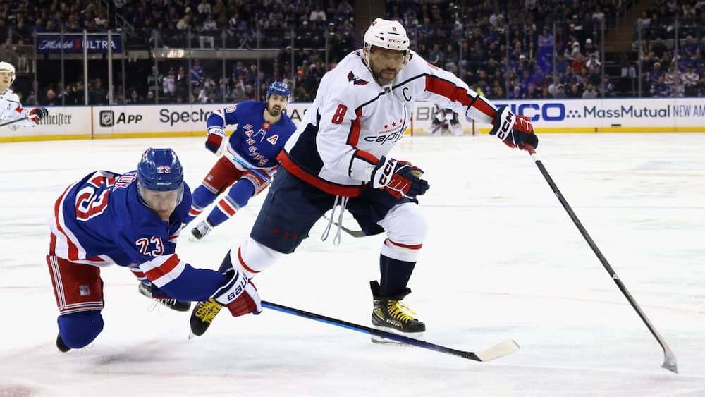 «C’est difficile»: Ovechkin critiqué par son entraîneur