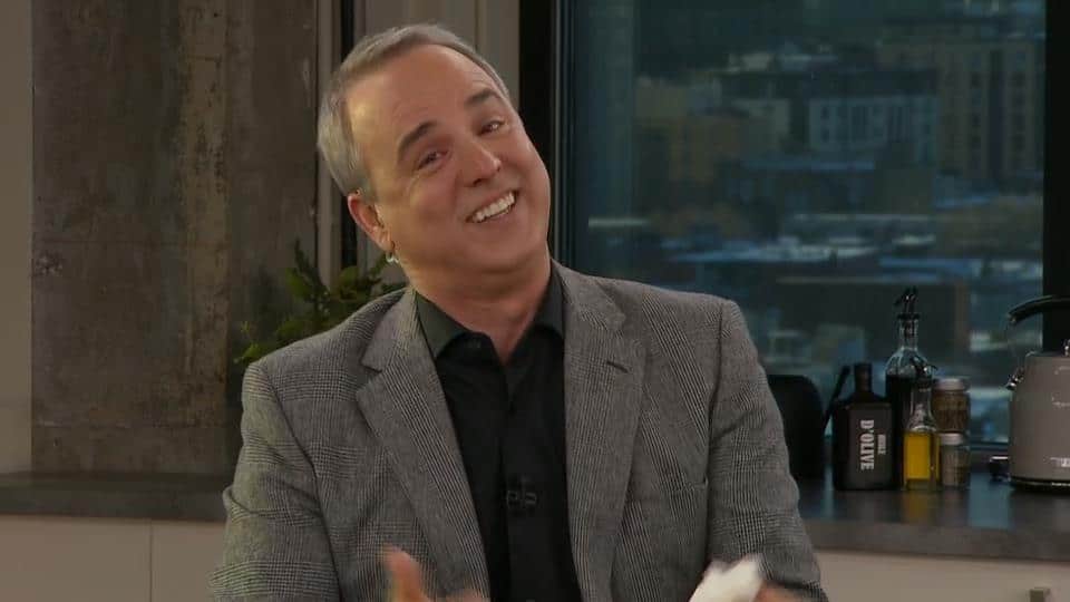 Mathieu crée le fou rire sur le plateau