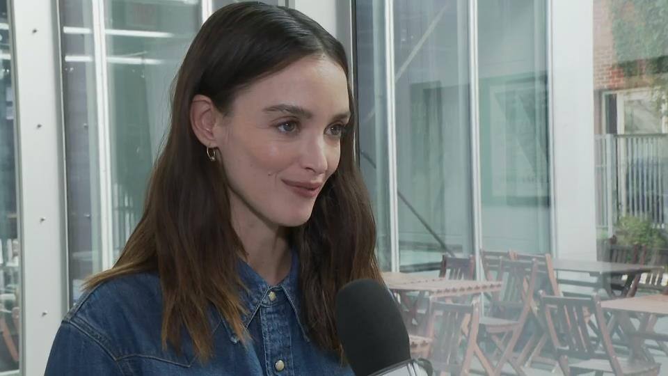 L'artiste du mois: Charlotte Le Bon