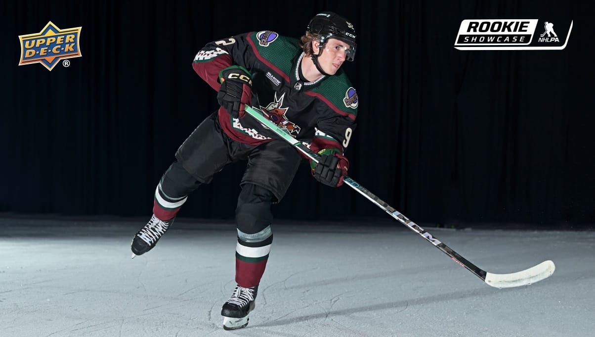 Logan Cooley veut être meilleur que Slafkovsky TVA Sports