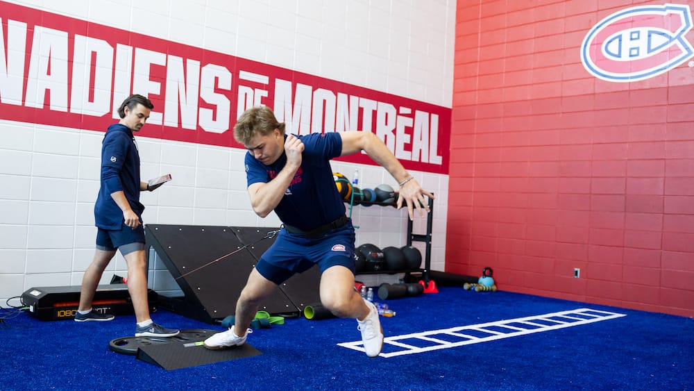 «Un immense été», nous confirme son agent: Florian Xhekaj est arrivé avec des troncs d’arbre