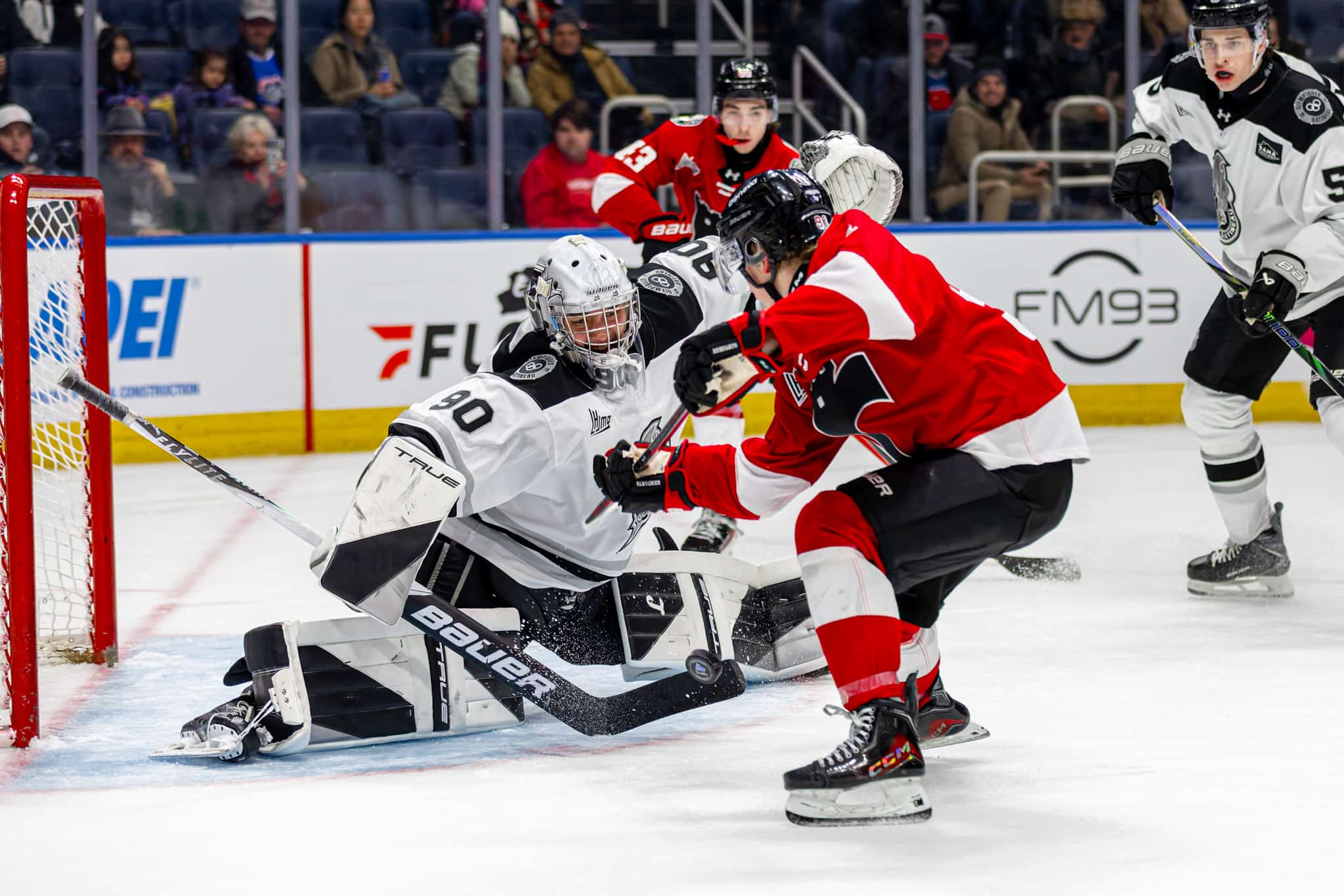 Remparts : Patrick Déniger arrête tout face aux Olympiques - TVA Sports