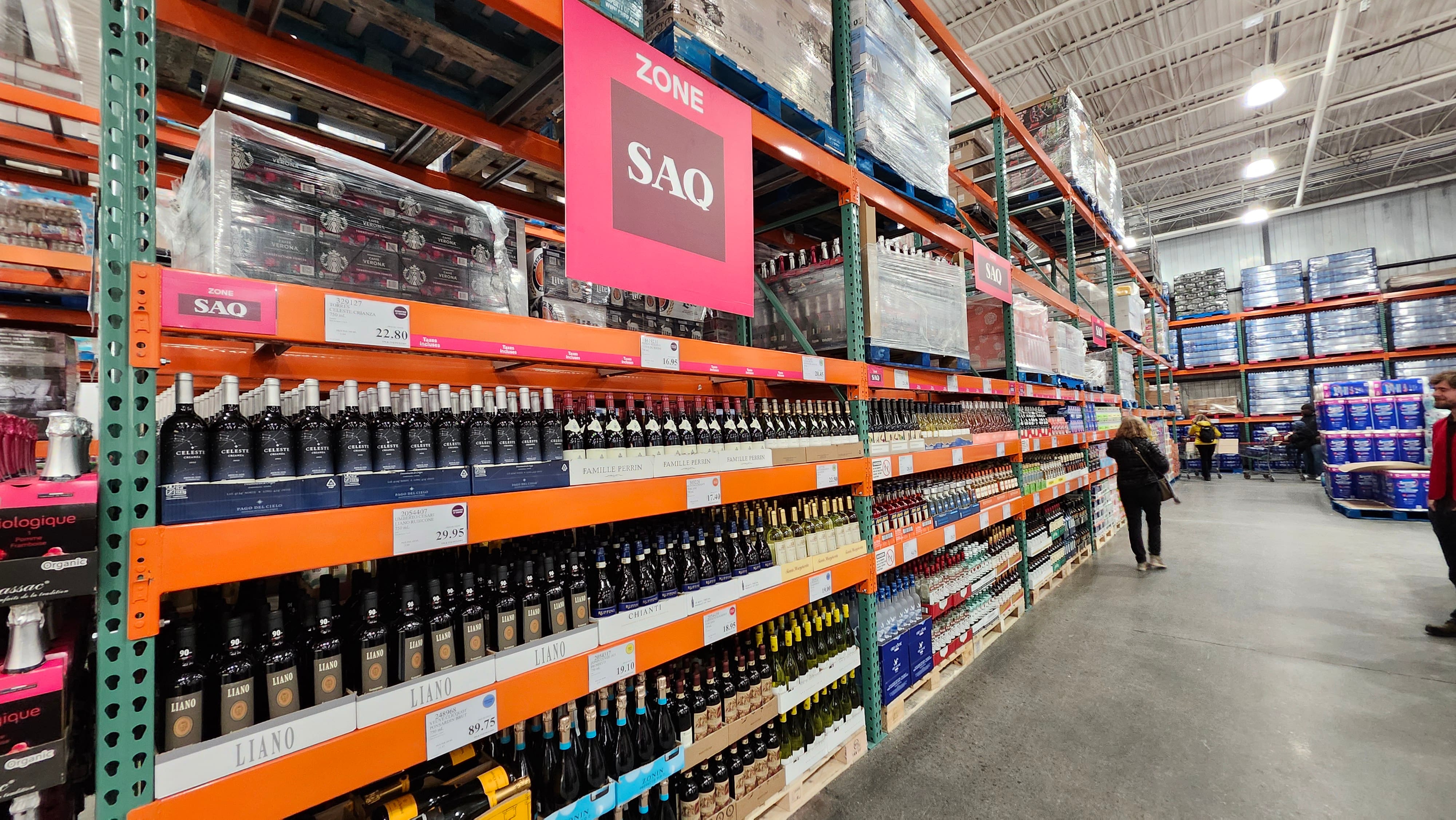 Du Veuve Clicquot chez Costco: la SAQ s’installe partout