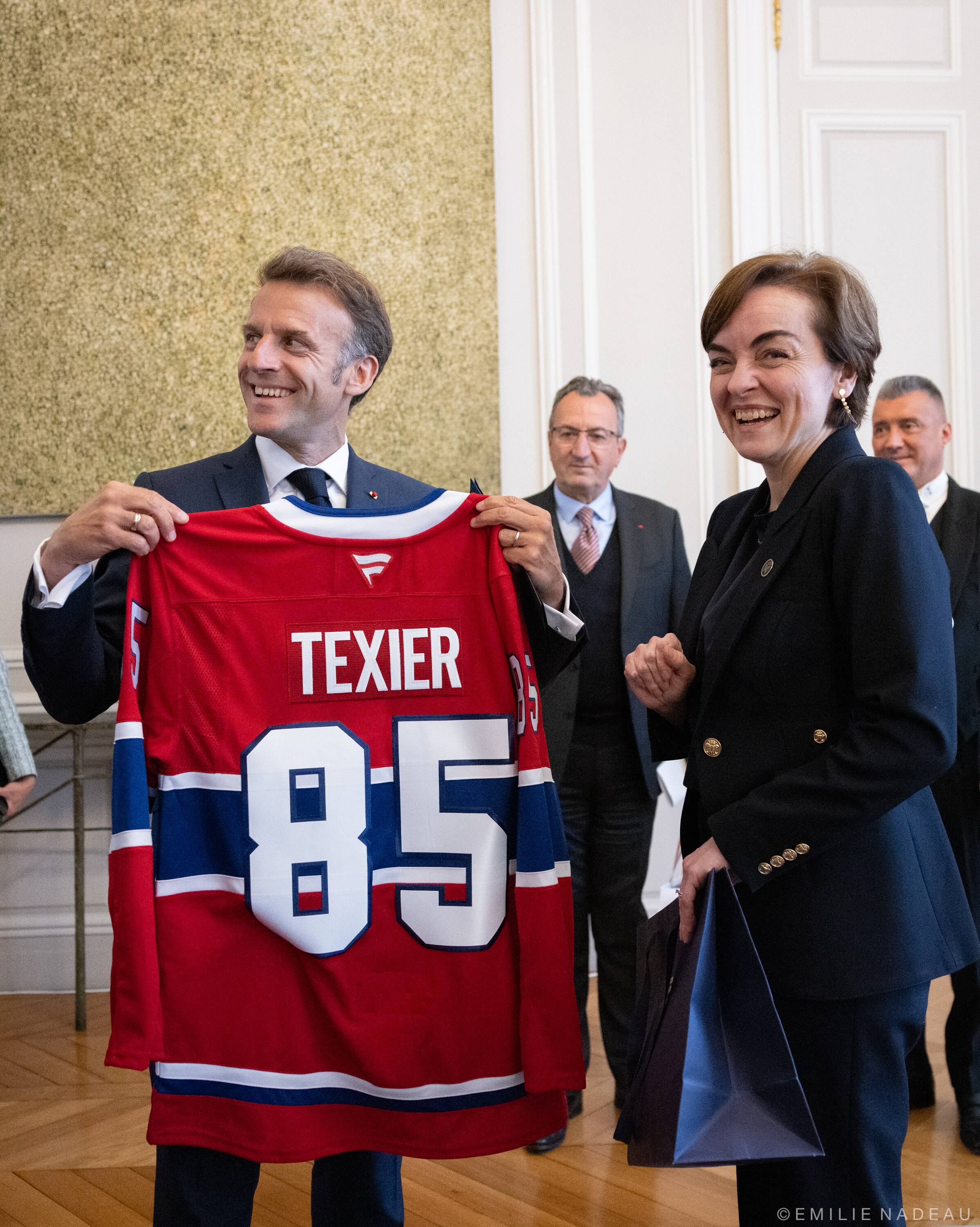 Quebec Political Roundup: CAQ Polling Trends and Key Issues