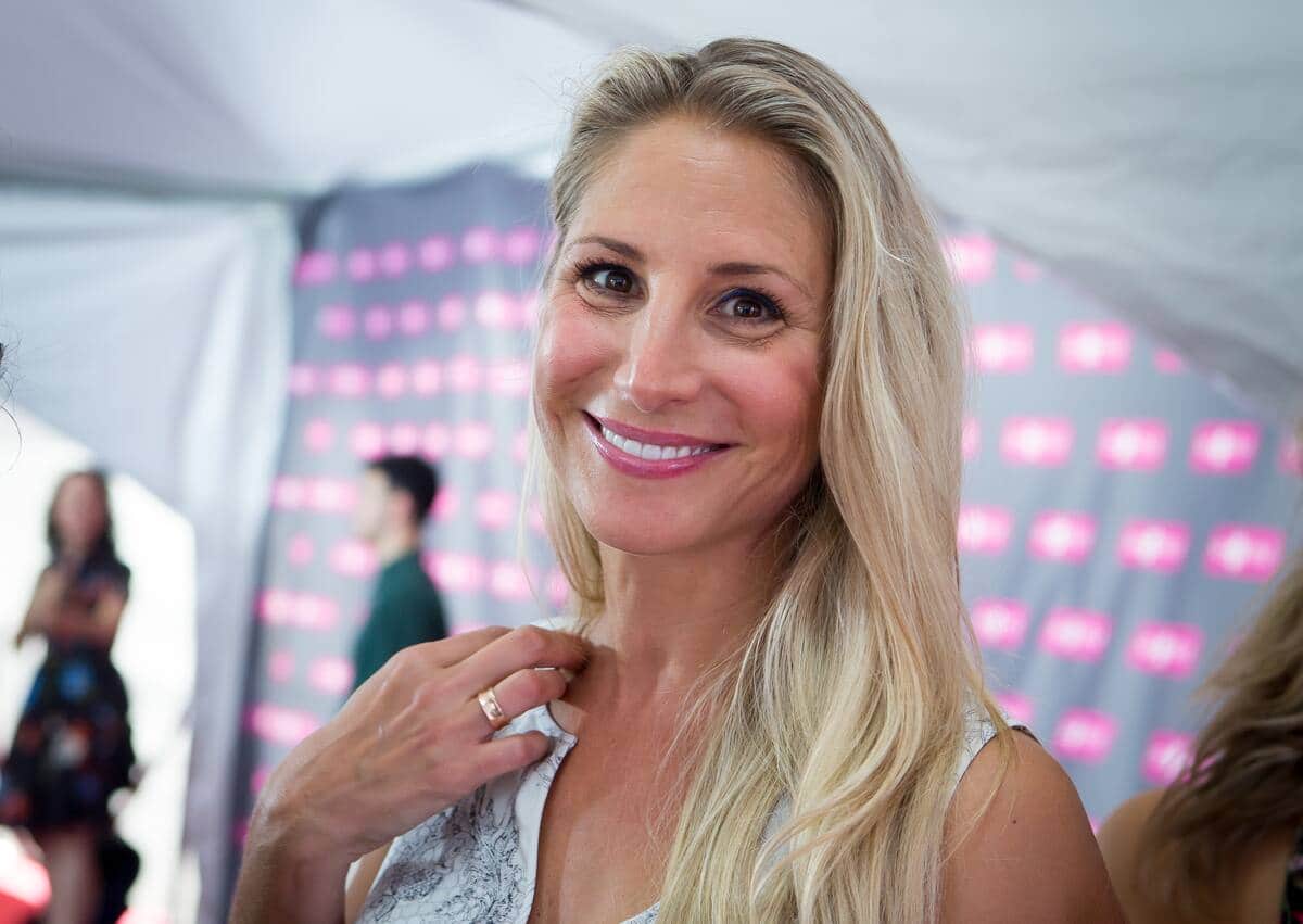 Mahée Paiement ose l’accessoire phare de l’été