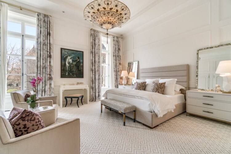 Un Elegant Condo De 3 Etages Avec Vue Sur Le Chateau Frontenac