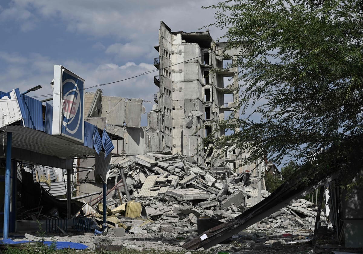 Ukraine: six morts dans des frappes russes sur l'est du pays