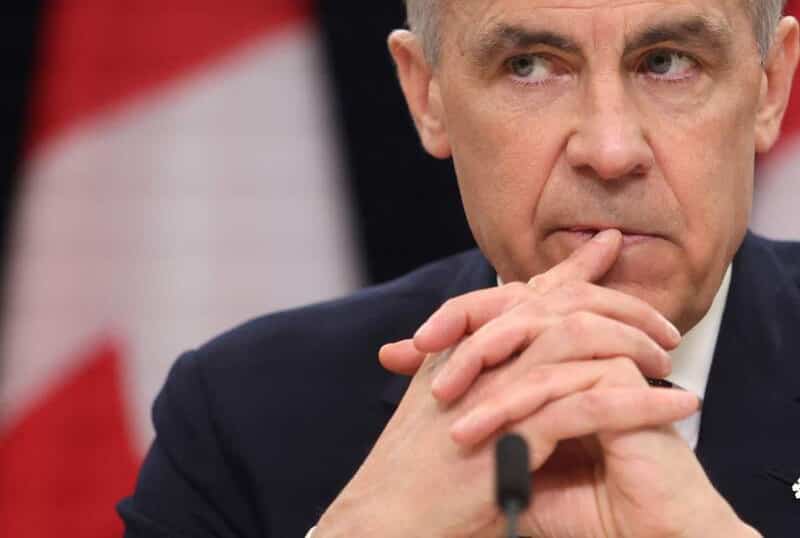 Trump menace encore le Canada : les tarifs de 100 % sont « absolument lunaires », critique un ex - diplomate