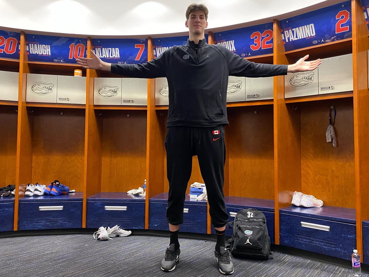 &Agrave; la rencontre du g&eacute;ant qu&eacute;b&eacute;cois du basketball: &agrave; 7 pieds 9 pouces, Olivier Rioux fait tourner les t&ecirc;tes &agrave; l&rsquo;Universit&eacute; de la Floride