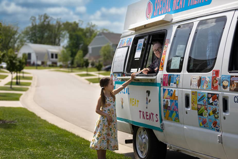 Image principale de l'article Il achète un camion de glace pour ses enfants