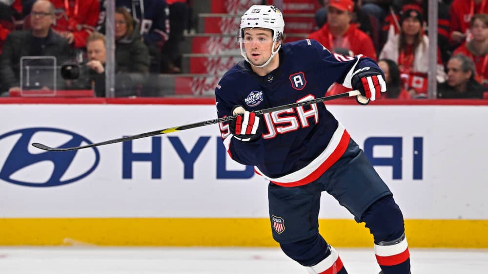 Confrontation des 4 nations: le défenseur des États-Unis Charlie McAvoy a été admis à l'hôpital