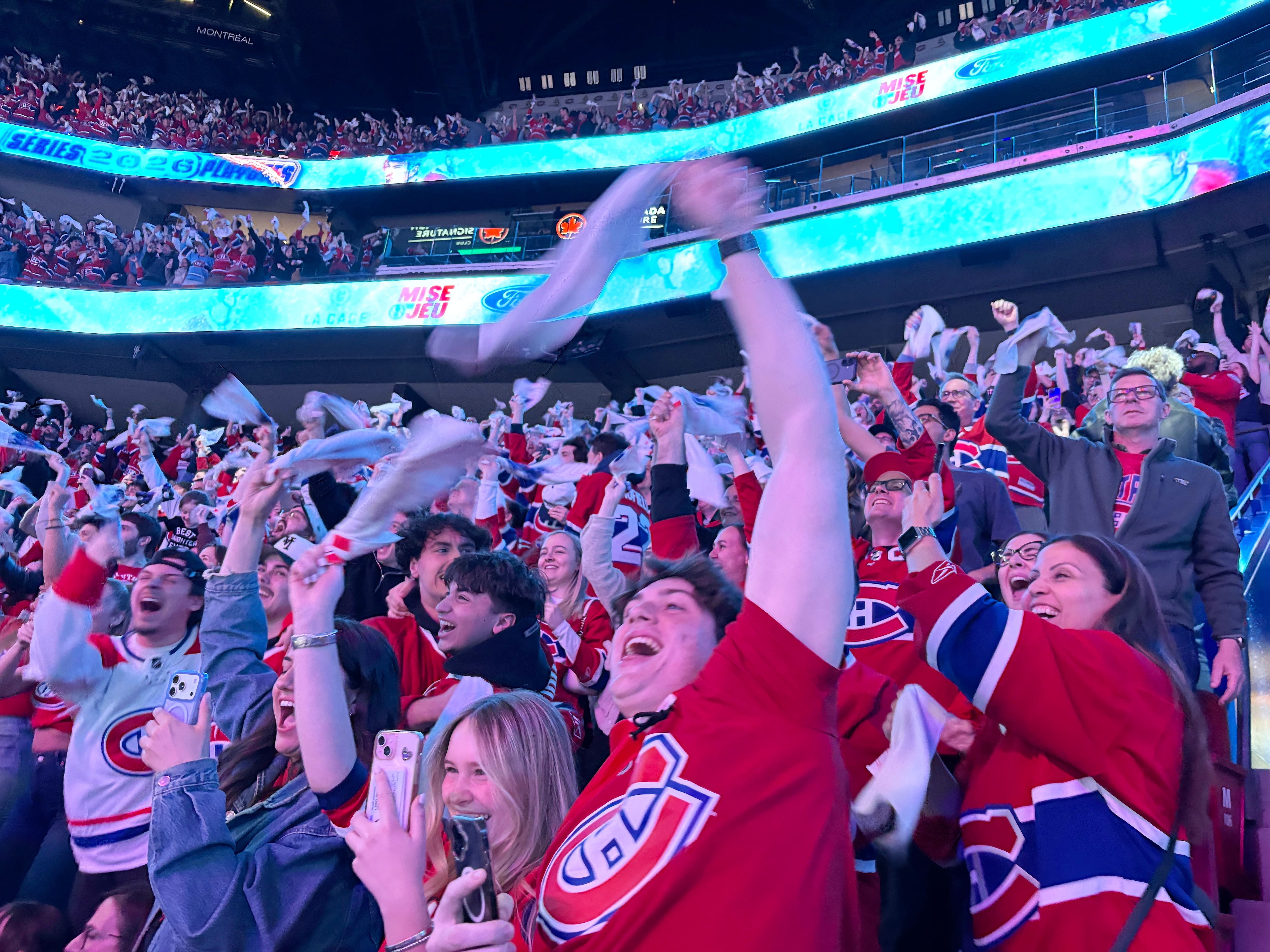 Canadien en séries: quand le hockey devient un projet de société