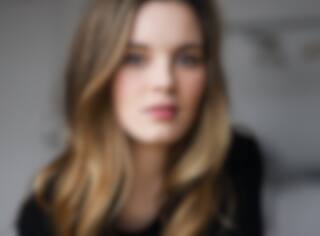 Attristée par la fin de l'émission La Dérape