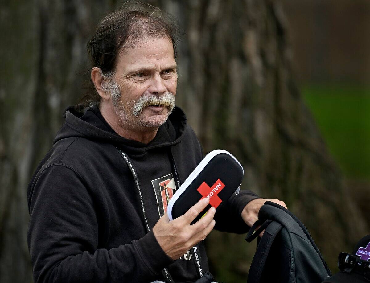 Collecte de seringues souill&eacute;es: des parcs plus s&eacute;curitaires gr&acirc;ce &agrave; cet homme qui fait une vigie quotidienne