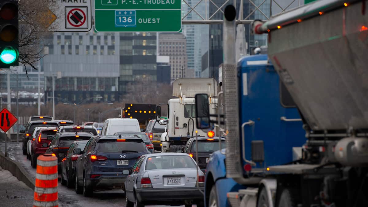 Colmatage de nids-de-poule: heure de pointe difficile dans le tunnel Ville-Marie