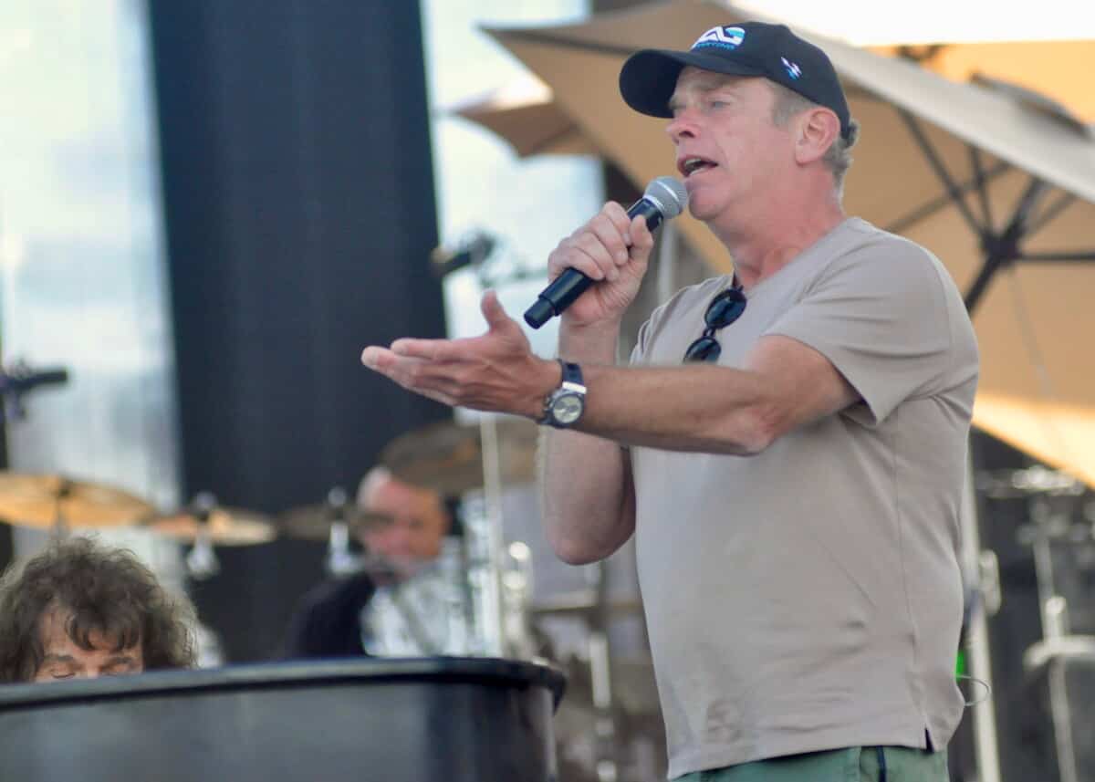 «Notre-Dame de Paris» à la SuperFrancoFête : foi de Garou, les retrouvailles seront émotives