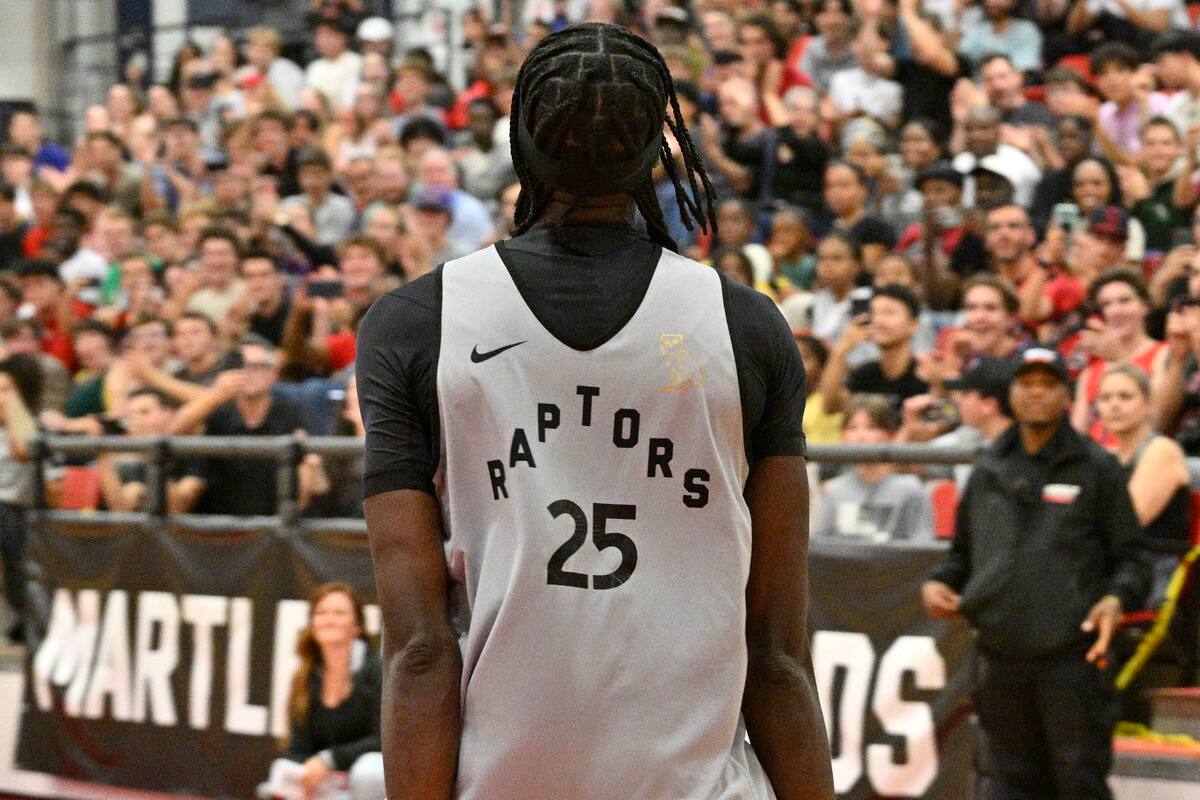 Chris Boucher fue recibido calurosamente el viernes por la noche durante una práctica pública de los Raptors celebrada en la Universidad McGill.