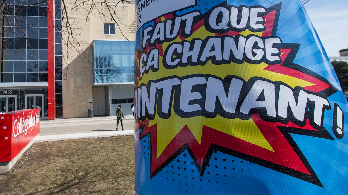 Personnel de soutien en milieu scolaire: entente de principe entérinée à majorité